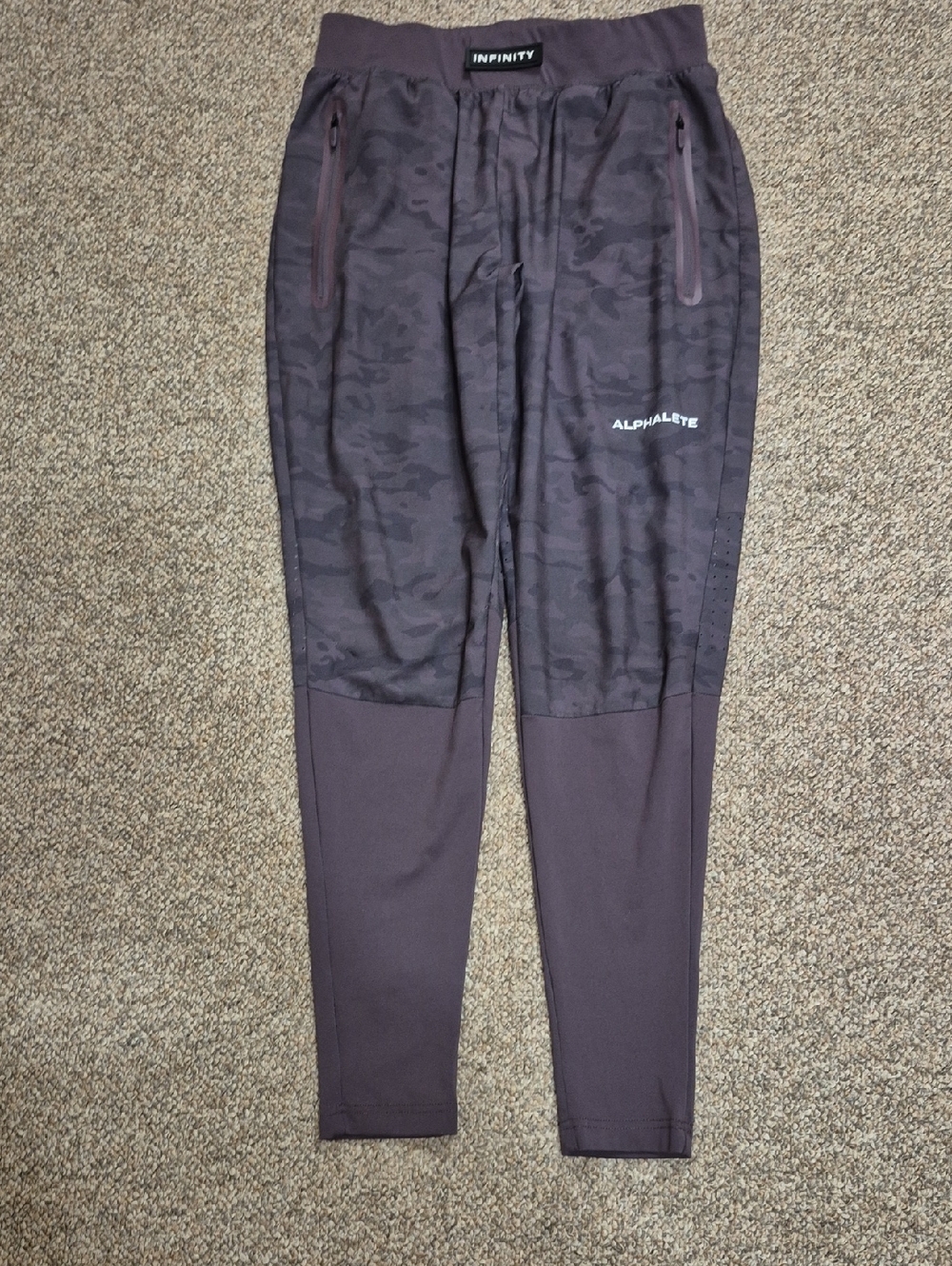 Alphalete Infinity Tech Purple Camo Joggers Pants Size Medium Mens